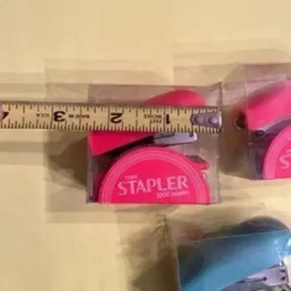 Kids‎ Highlighters and Mini Staplers (Fun for Homework!) (KIDS)